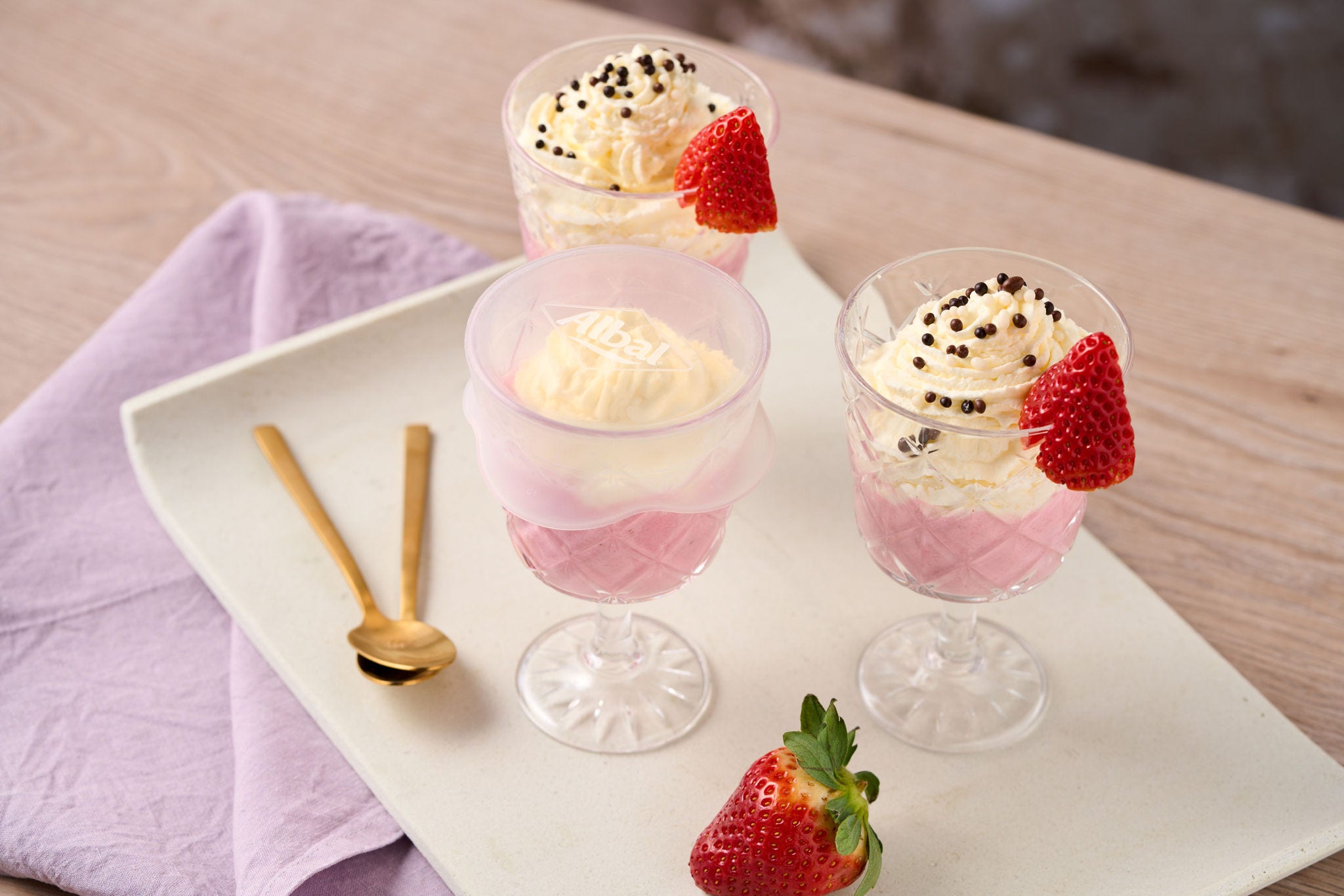Dessert Fraise & Lait de Coco : recette facile et savoureuse