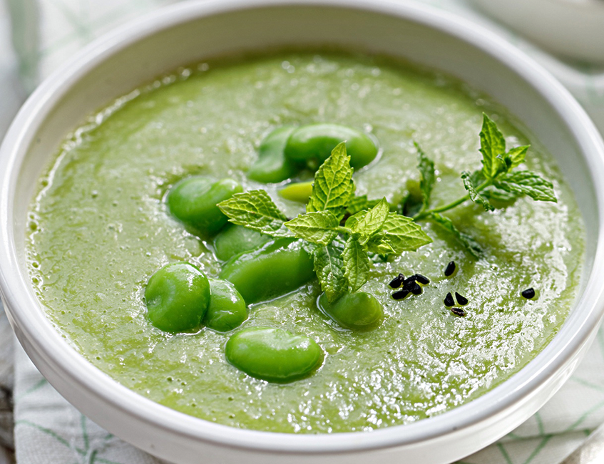 Velouté onctueux de fèves au lait de coco